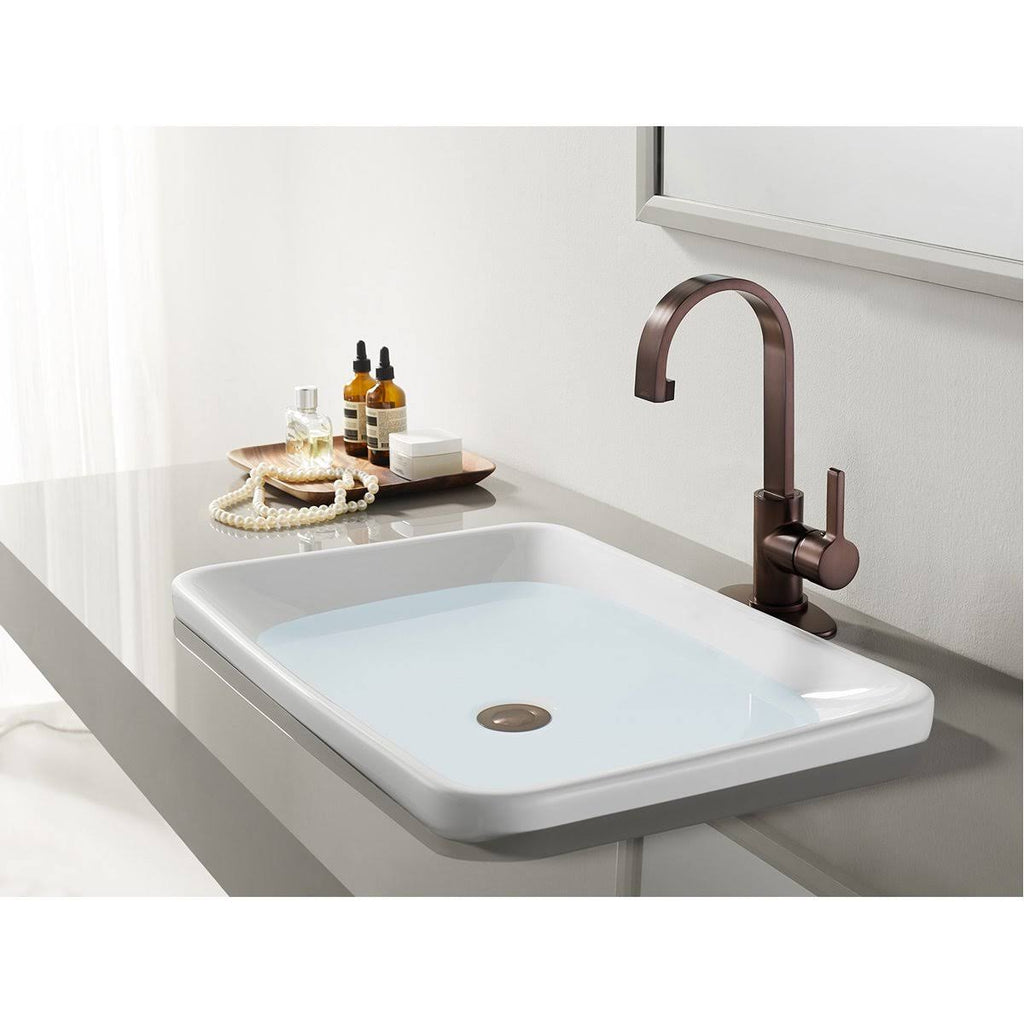 Polished Chrome Single-Handle Bathroom Faucet O701