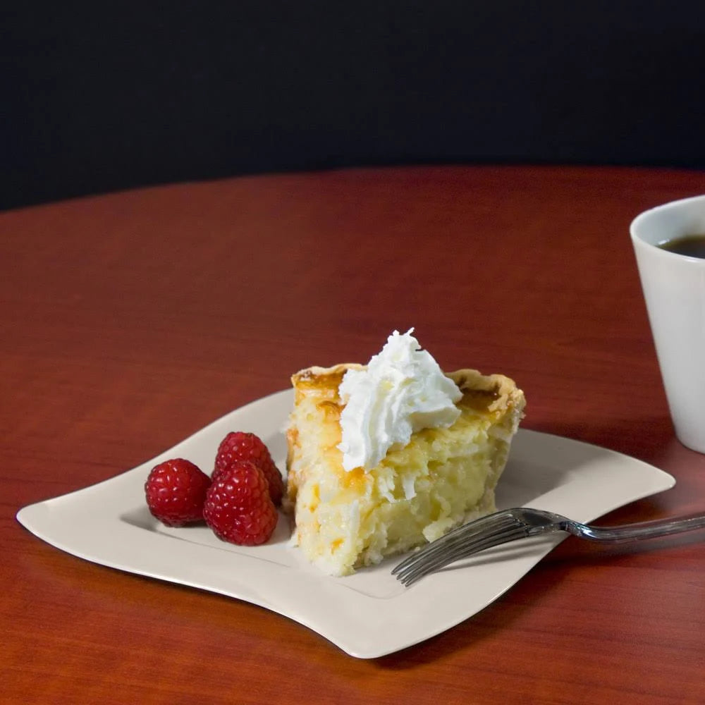 6.5x22 Disposable Plastic Dessert Plates G329203