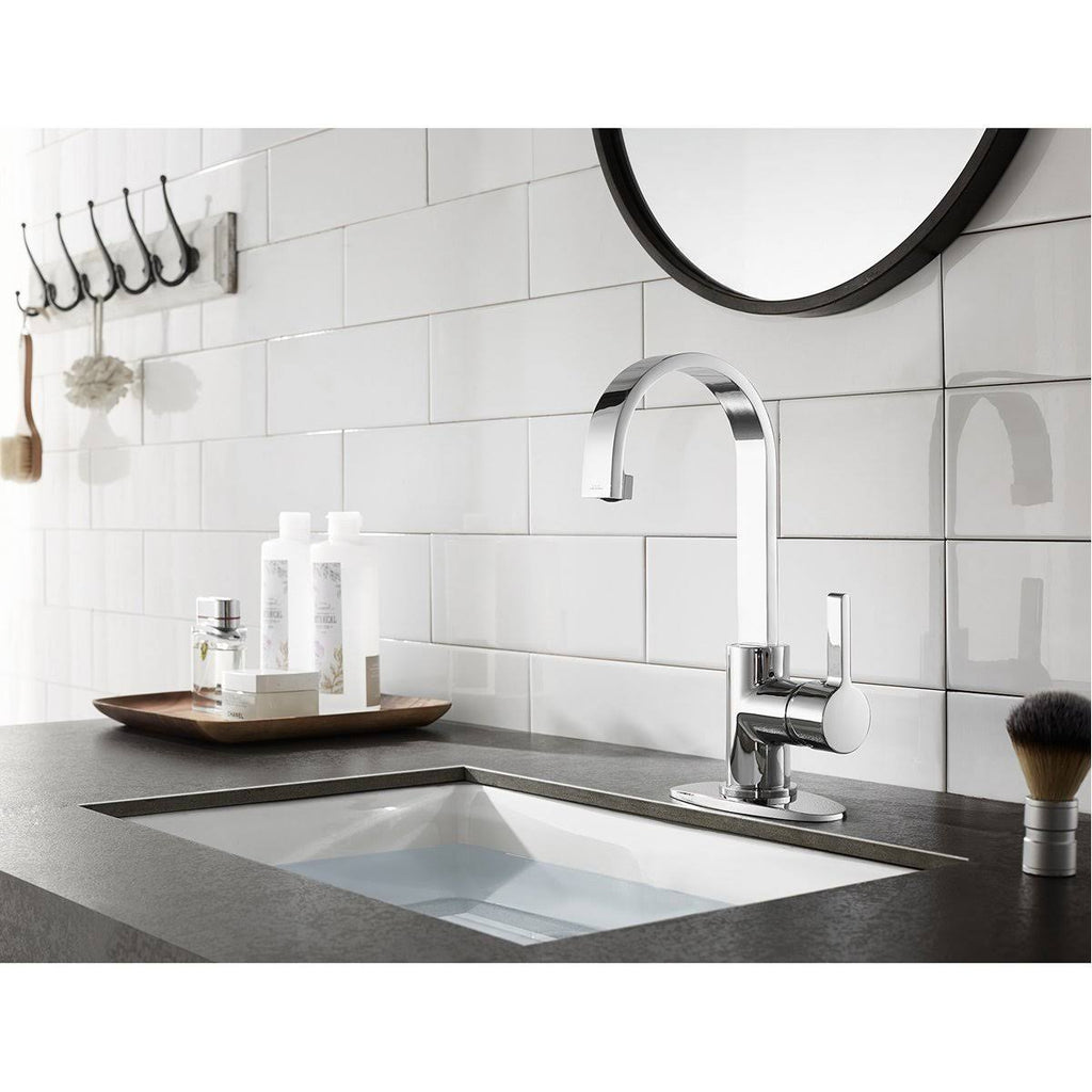 Polished Chrome Single-Handle Bathroom Faucet O701