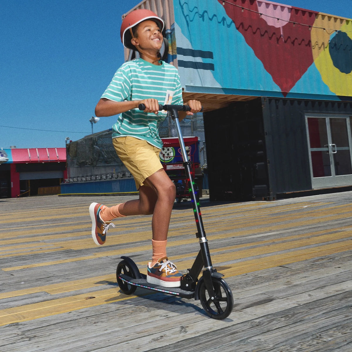 Black 2-Wheel Kick Scooter J4636