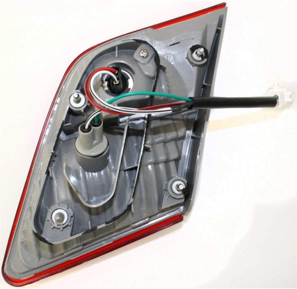 Toyota Camry 2007-2009 Inner Tail Light Assembly Passenger Side Pack of 2 A697841