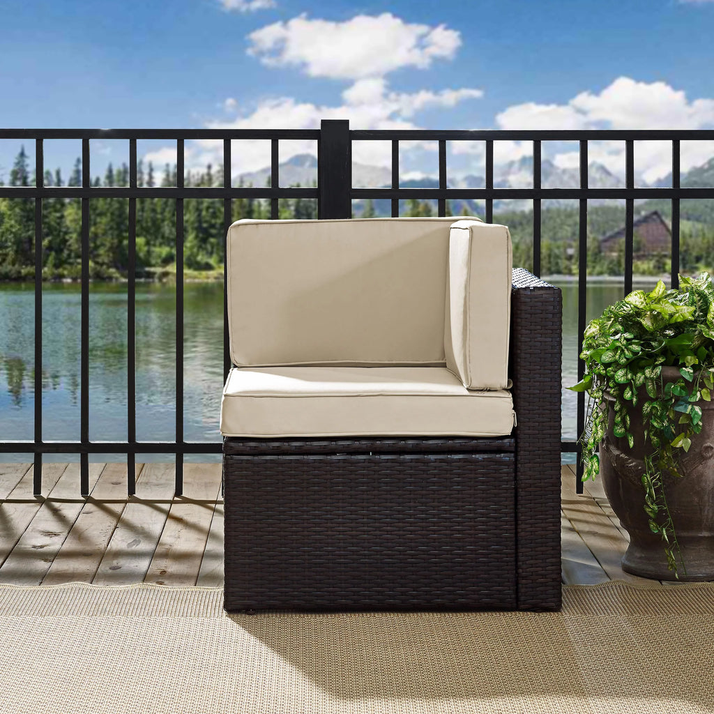 Brown Wicker Corner Patio Chair F7024