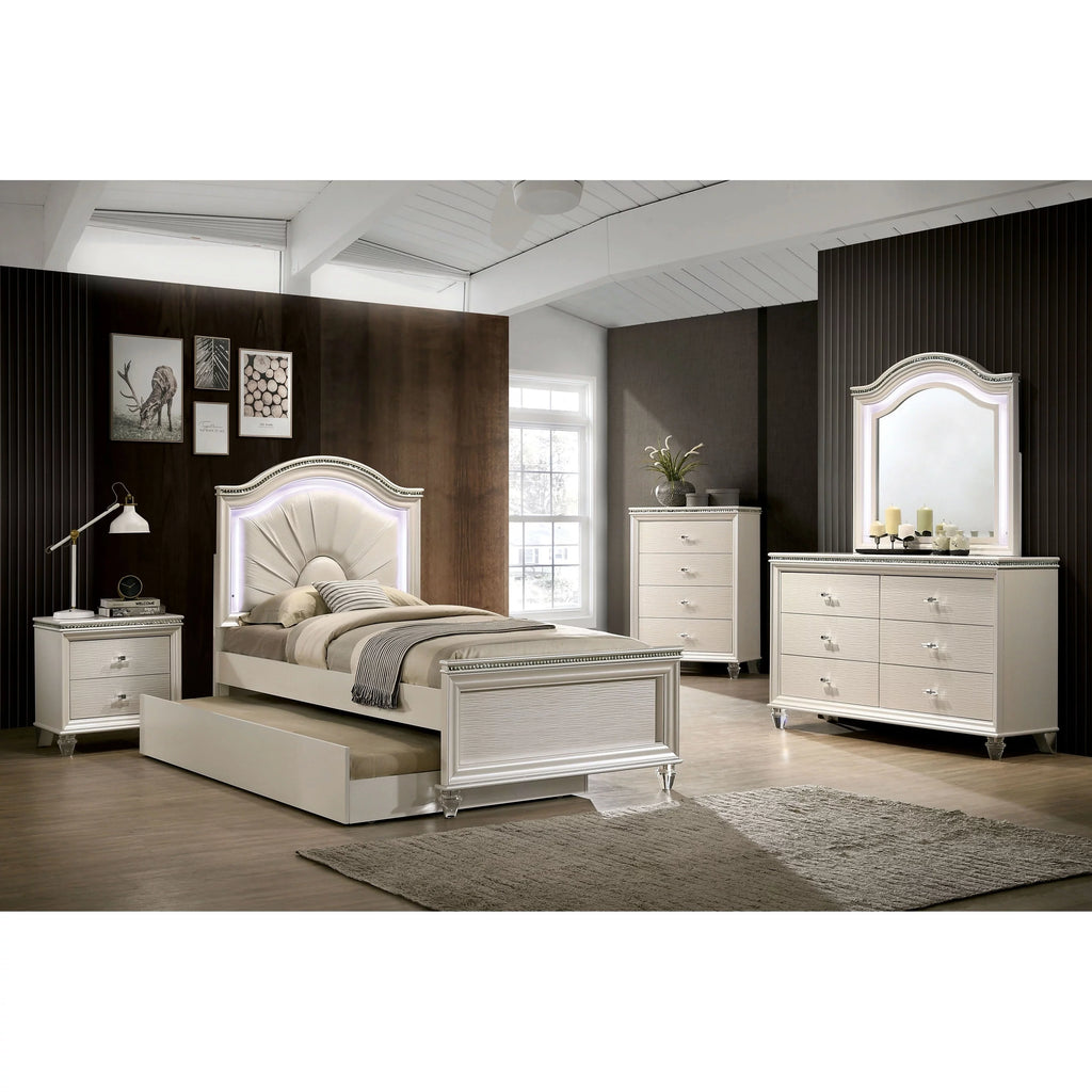 Pearl White Upholstered Panel Bed Full E950842