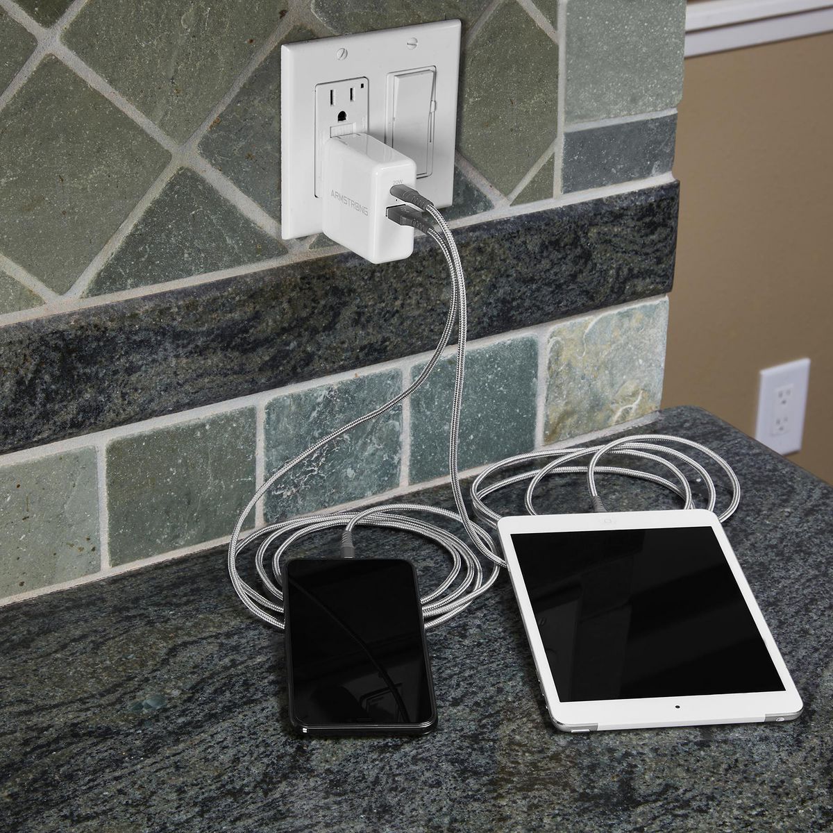 38 Watt Dual-Port PD Fast Charger F30064
