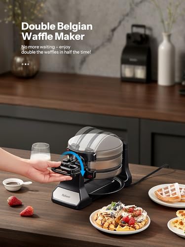 Rotating Belgian Waffle Maker with Nonstick Plates P376376